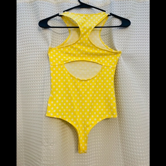 Guess XS bodysuit no tags but brand new - Picture 7 of 9